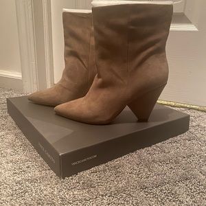Vince Camuto tan Regina booties size 7